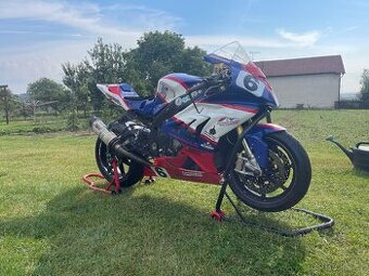BMW S1000RR okruhovka