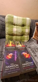 Peter F. Hamilton - Sága Společenství - 1