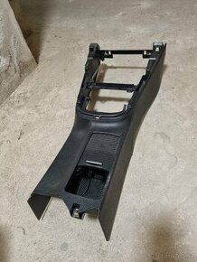 Středový panel VW Golf 6