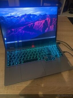 Prodám Lenovo LOQ 15IRX9 (ještě záruka- 9 měsíců) RTX4060
