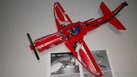 Lego Technics: Letadlo, Bagr, Jeřáb, figurky, autíčka, fekál