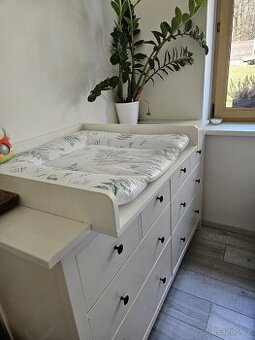 Přebalovací pult nástavec na komodu Hemnes IKEA 8 zásuvek