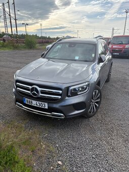 Mercedes GLB