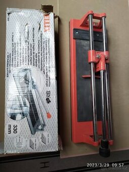 Řezačka obkladů 330 mm