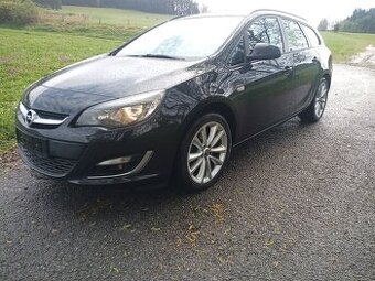 Opel Astra 2.0 Cdti Sports Tourer kombi automat
