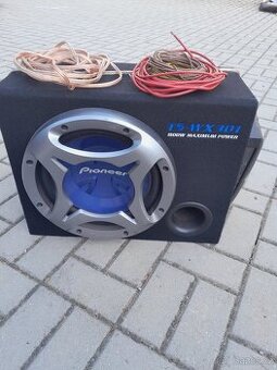 Prodám zesilovač a subwoofer Pioneer