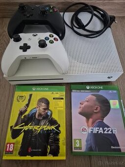 Xbox one S, 1Tb, dva ovladače + hry