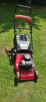Benzínová sekačka s motorem briggstratton