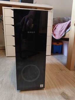 Pc skříň