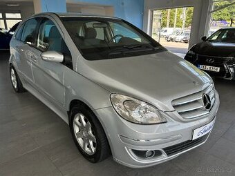 Mercedes-Benz B 180CDI 2.0 SERVISNÍ KNÍŽKA