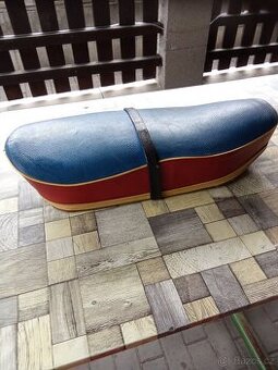 Sedadlo Jawa panelka