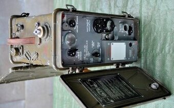 Rádiová stanice R-105 – vojenská vysílačka