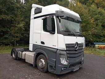 Mercedes Benz Actros 1845