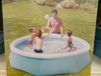 Rodinný bazén  nový zabalený  s možností filtrace.
