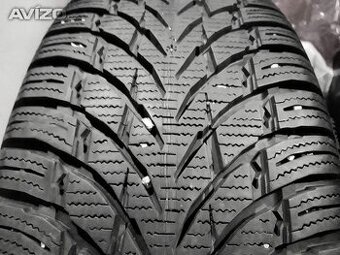 Sada pěkných zimních pneu 255/50 R19 Nokian