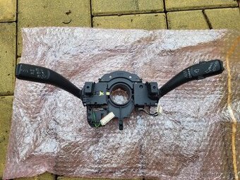 Kombinovaný přepínač audi Q5 2010