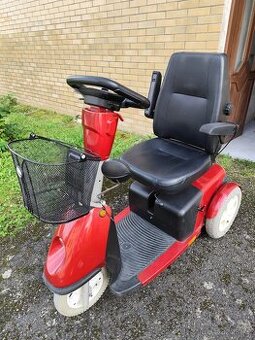 Používaný elektrický skútr Trophy Booster 6