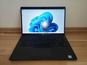 Čtyřjádrový notebook Dell Latitude 5400