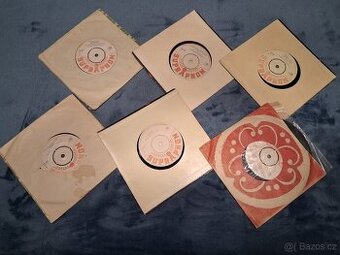 SP vinyl desky - Simonová, Veselá.