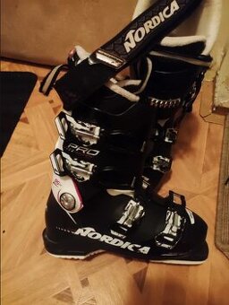 dámské lyžáky Nordica Pro Machine 85 W (vel. 38.5)
