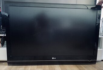 LG LCD 106 cm