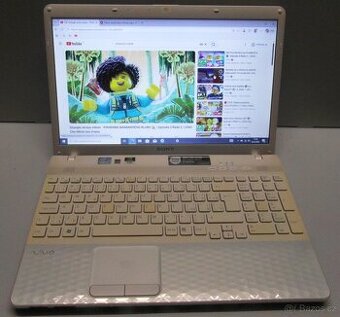 Notebook SONY VAIO 15,6" s numerickou klávesnicí