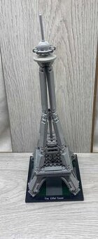 LEGO Architecture  21019 Eiffel Tower