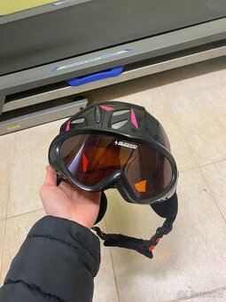 Lyžařská helma - brýle / dobrý stav - 1