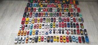 autíčka - modely MIX větší - obyčejné i značkové