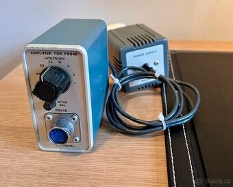 Tektronix - zesilovací jednotka