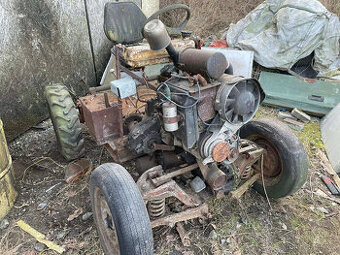 Domácí fréza ,malotraktor - motor Trabant