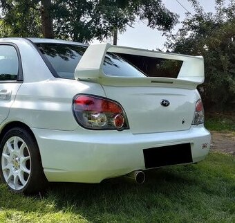 Subaru Impreza STI křídlo
