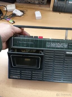 Staré rádia více kusu