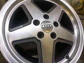 Audi 80 S2 - originální kola včetně středů - Top stav - 1