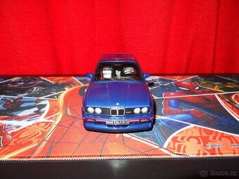 BMW E30 1:18 - 1