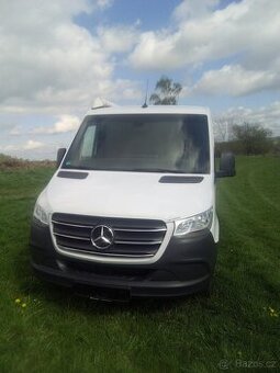 mercedes sprinter 907