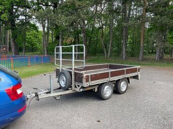 Bržděný přívěs Pijnappel, listová pera, 1500 kg, STk