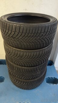 Zimní pneu 235/40/19 Bridgestone (4ks)