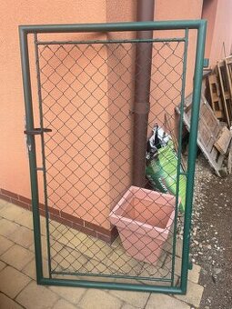 Prodám zahradní branku v155/š100cm - 1