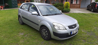 Kia Rio 1.4 DOHC 16V - 71kW - benzín