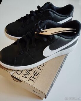 Černé kožené tenisky Nike, vel.38,5
