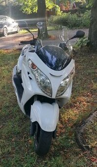 Kentoya Broadway 125