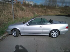 CLK 208 cabrio 200K, manuál r.v. 2002, najeto 196tis, kabrio - 1