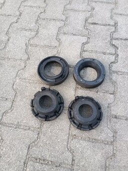 Izolátor pružiny Jeep