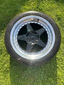 Sada kol Japan Racing JR6 17x9 5x120 ET26