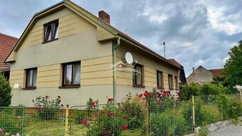 Prodej rodinného domu 3+1 s garáží, Vinary