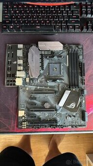ASUS ROG STRIX B350-F GAMING