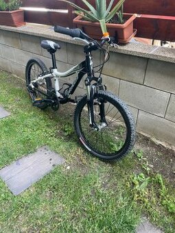 Dětské kolo Specialized HotRock vel.20