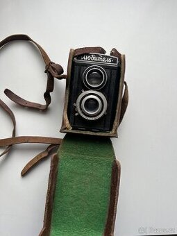 Analogový fotoaparát Lubitel