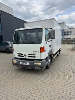 NISSAN ATLEON 140.75